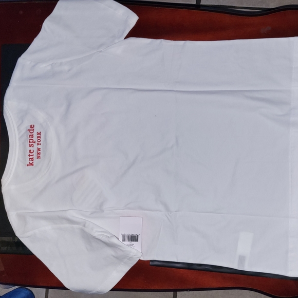 Kate Spade T-shirt, size XS  Rainbow heart Pride collection - Picture 3 of 7